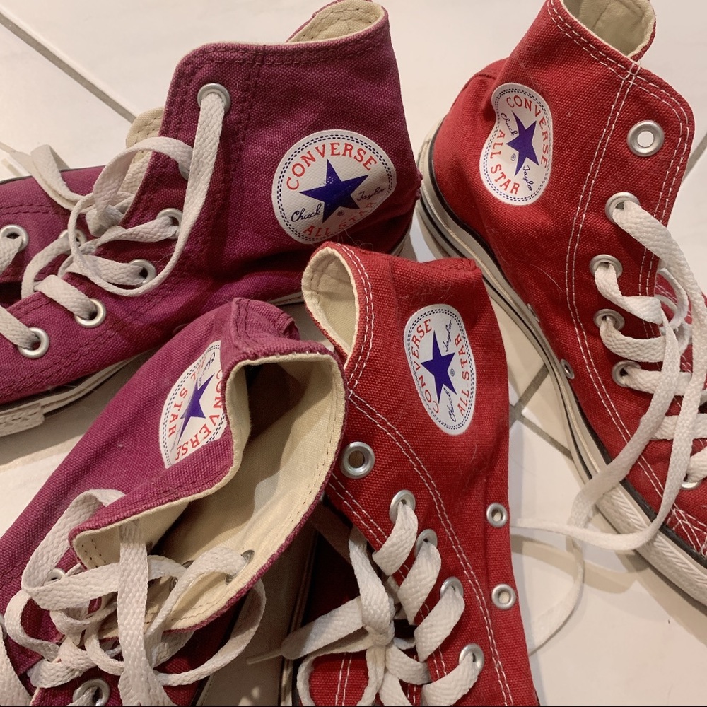 2 Pairs Converse High Sneakers